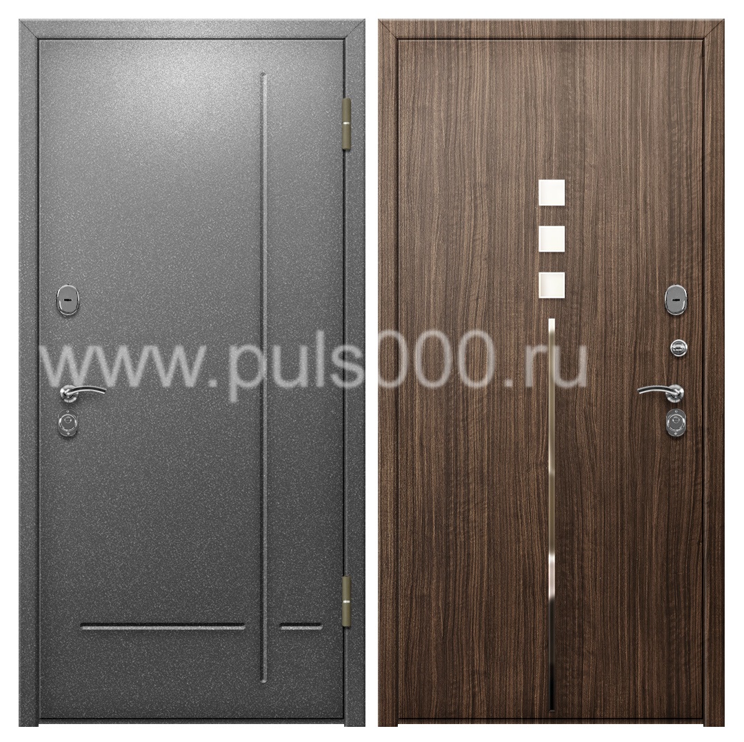 Уличная дверь с порошковым окрасом для загородного дома PR-1067, цена 37 650 руб. Уличная дверь с порошковым окрасом для загородного дома PR-1067, цена 37 650 руб.